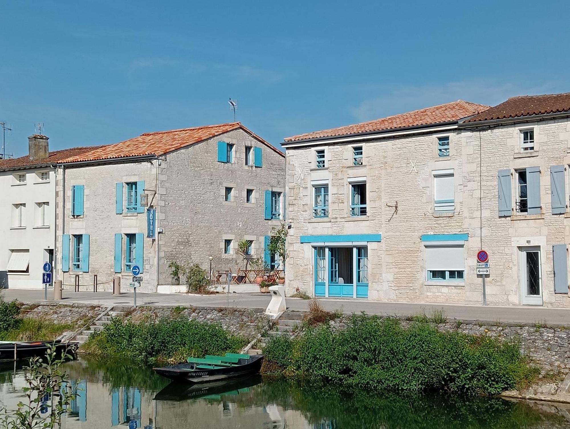 Hotel Au Marais Coulon Eksteriør bilde